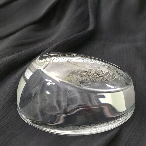 President Bush Vice Kenney Clear Paperweight crystal Inaugural gift 2001 - Picture 6 of 8